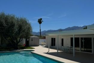 Single Family Residence, 2218 San Antonio rd, Palm Springs, CA 92262 - 5