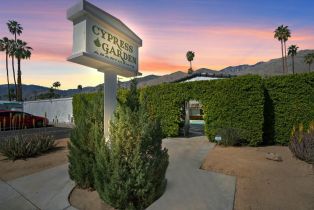 Residential Income, 1595 S Indian Trail, Palm Springs, CA  Palm Springs, CA 92264