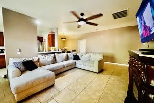 Single Family Residence, 13569 Caliente dr, Desert Hot Springs, CA 92240 - 23