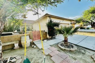Single Family Residence, 13569 Caliente dr, Desert Hot Springs, CA 92240 - 3