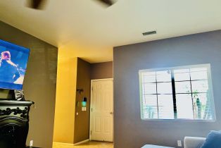 Single Family Residence, 13569 Caliente dr, Desert Hot Springs, CA 92240 - 33