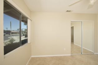 Single Family Residence, 943 Calle Loro, Palm Springs, CA 92262 - 16