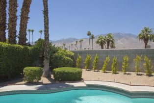 Single Family Residence, 943 Calle Loro, Palm Springs, CA 92262 - 22