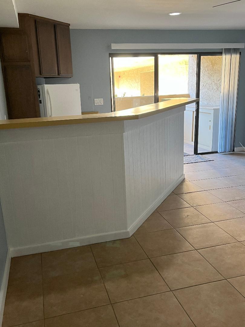 Condominium, 5300 Waverly dr, Palm Springs, CA 92264 - 1