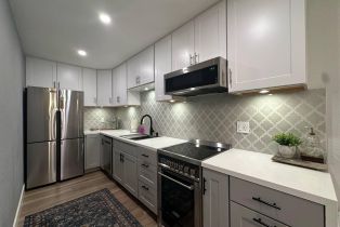 Condominium, 2801 Los Felices cir, Palm Springs, CA 92262 - 2