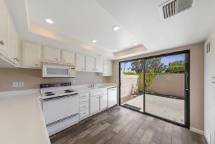 Condominium, 2306 Los Patos dr, Palm Springs, CA 92264 - 13