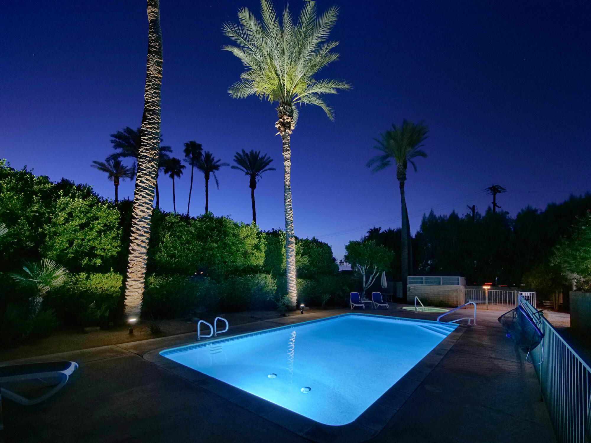 Condominium, 2615 East Palm Oasis st, Palm Springs, CA 92264 - 1