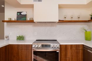 Condominium, 2010 Lawrence Crossley rd, Palm Springs, CA 92264 - 5