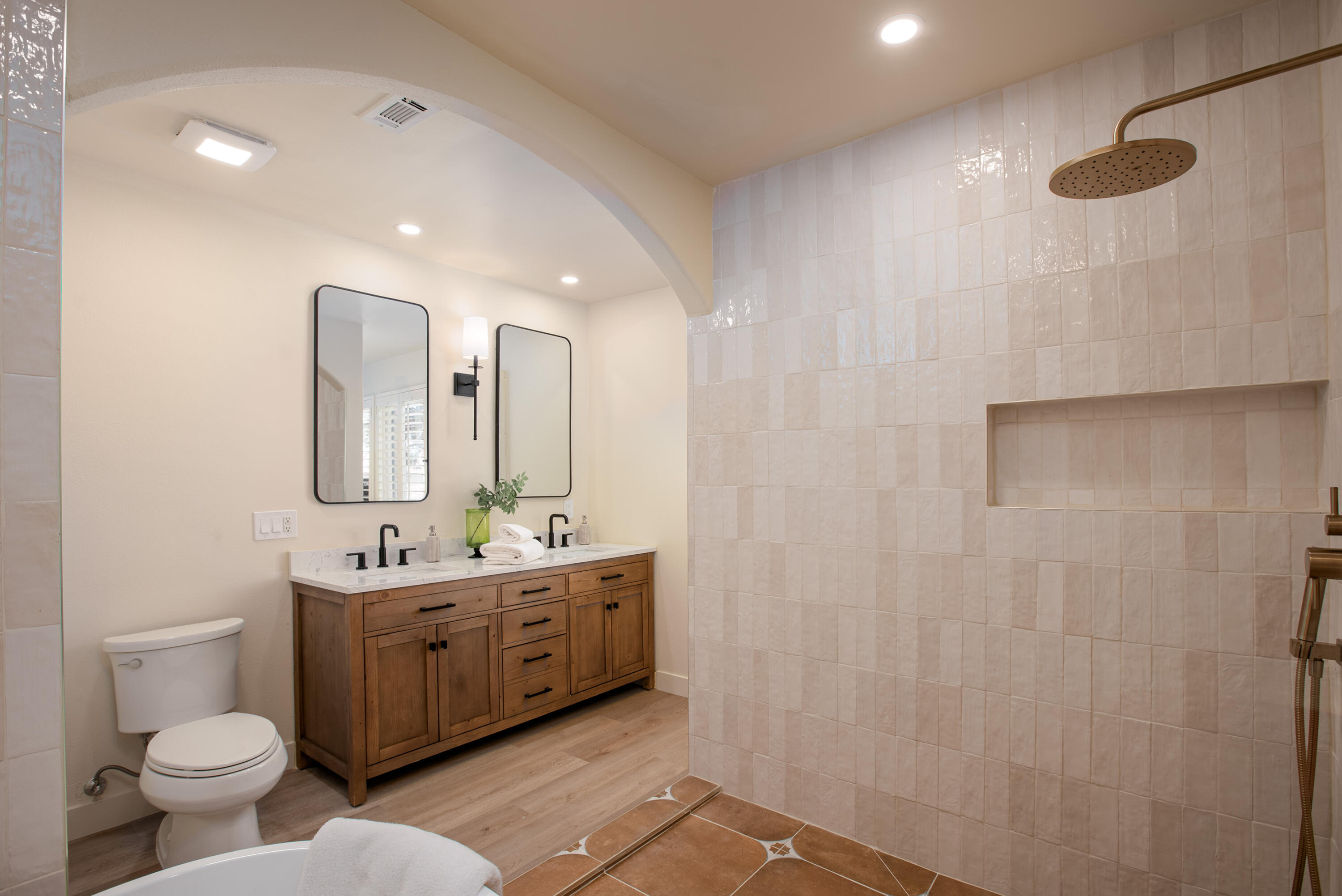 Condominium, 2010 Lawrence Crossley rd, Palm Springs, CA 92264 - 1