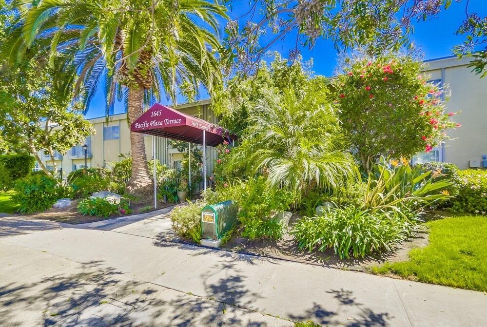 Condominium, 1645 Emerald st, San Diego, CA 92109 - 1