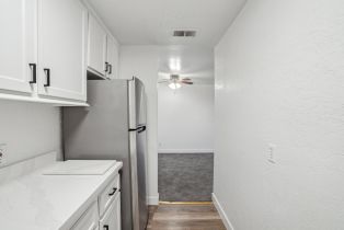 Condominium, 2825 Los Felices rd, Palm Springs, CA 92262 - 4