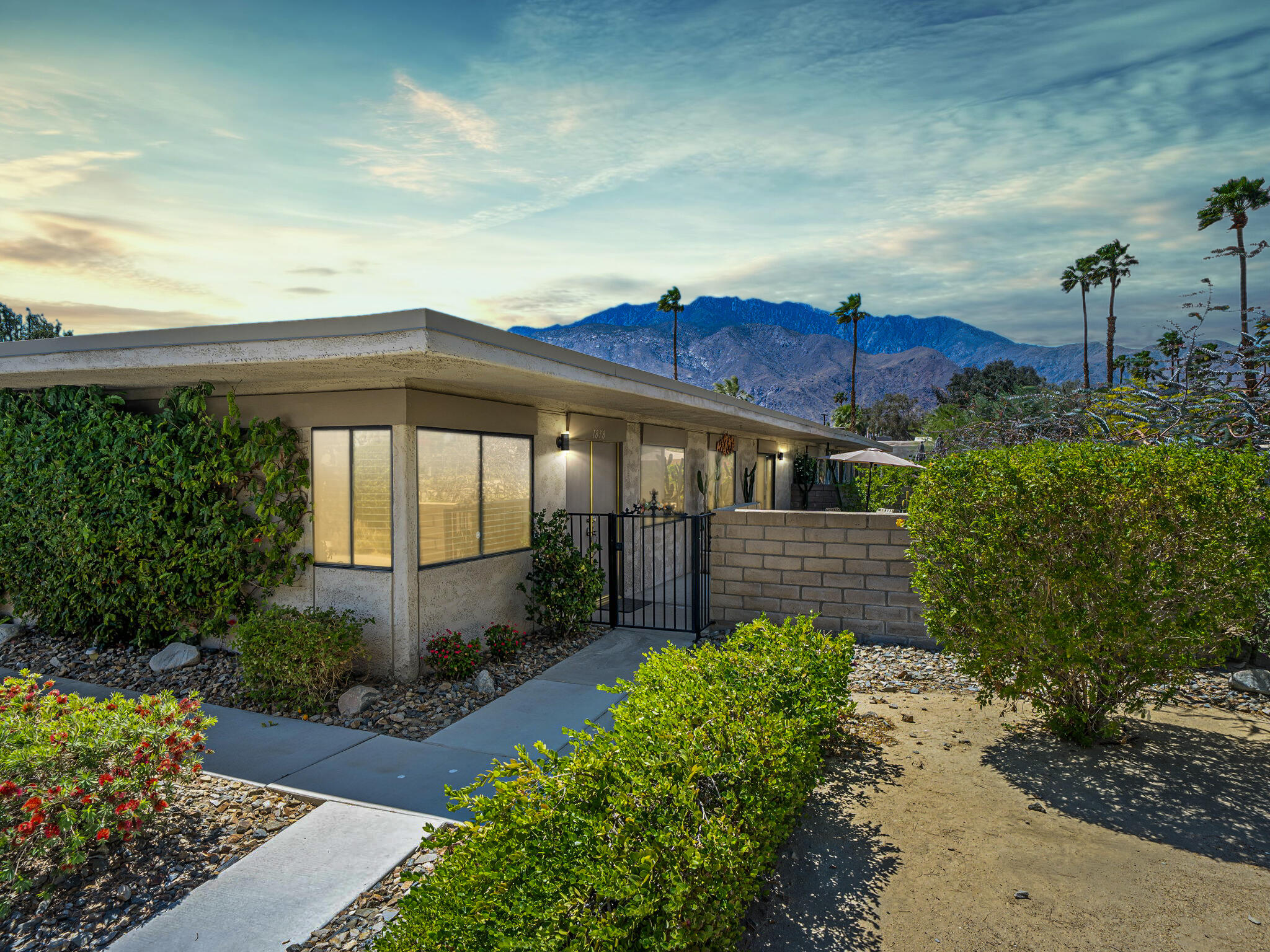 Condominium, 1878 Chia rd, Palm Springs, CA 92262 - 1