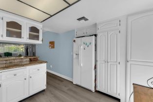 Condominium, 2428 Los Coyotes dr, Palm Springs, CA 92264 - 12