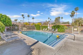 Condominium, 2428 Los Coyotes dr, Palm Springs, CA 92264 - 2