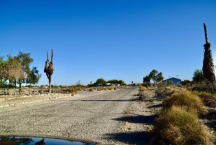 , 2833 Beachcomber ave, Thermal, CA 92274 - 6