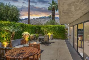 Condominium, 1712 E Chia Road, Palm Springs, CA  Palm Springs, CA 92262