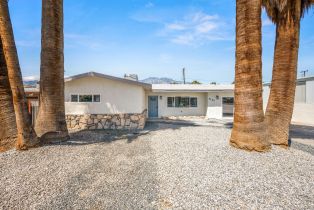 Single Family Residence, 2105 Lawrence st, Palm Springs, CA 92264 - 4