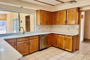 Single Family Residence, 9330 Calle Escorial, Desert Hot Springs, CA 92240 - 5