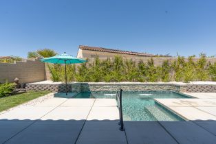 Single Family Residence, 18 Vintage, Rancho Mirage, CA 92270 - 45