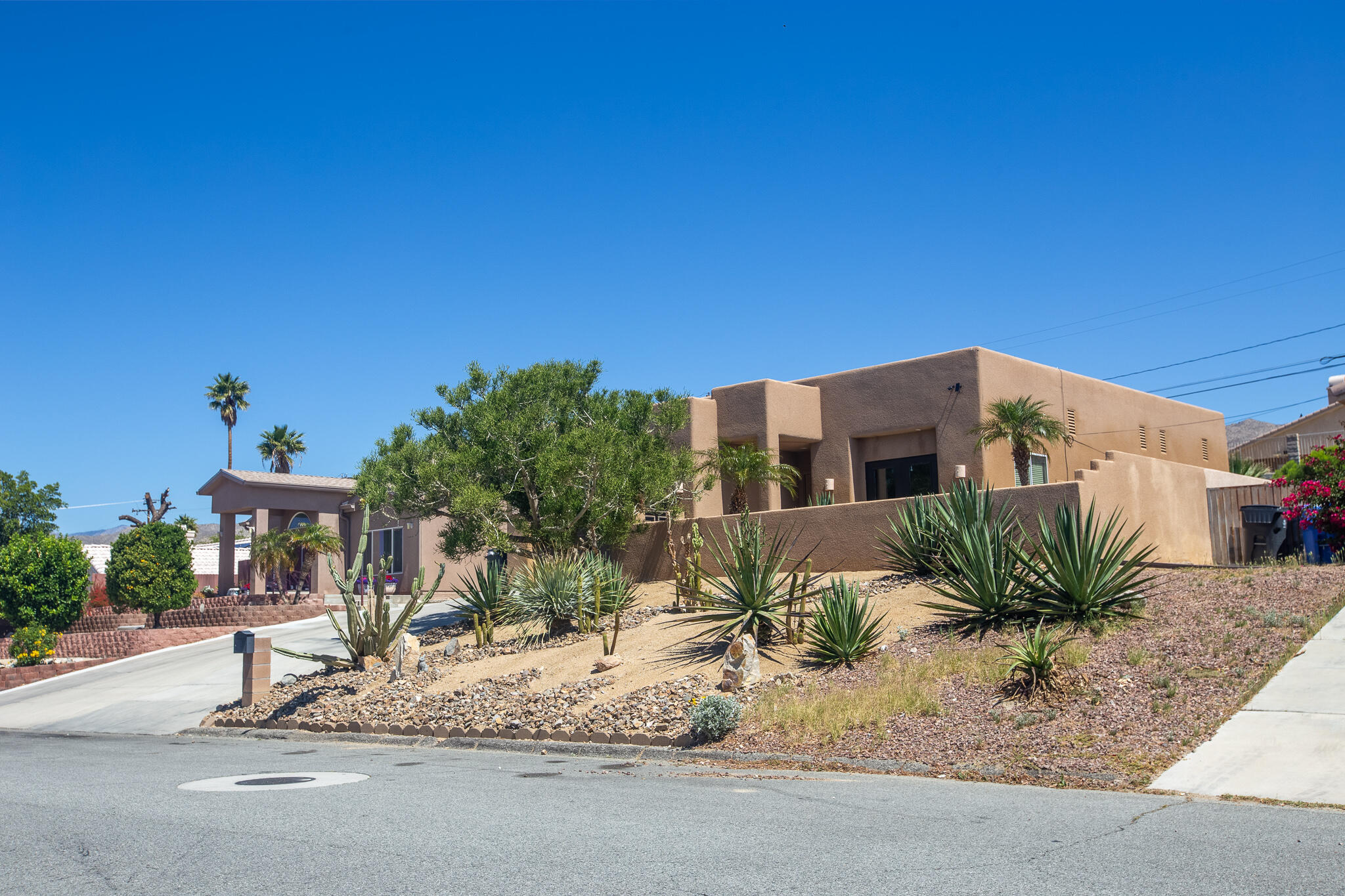 Single Family Residence, 66862 San Rafael rd, Desert Hot Springs, CA 92240 - 1