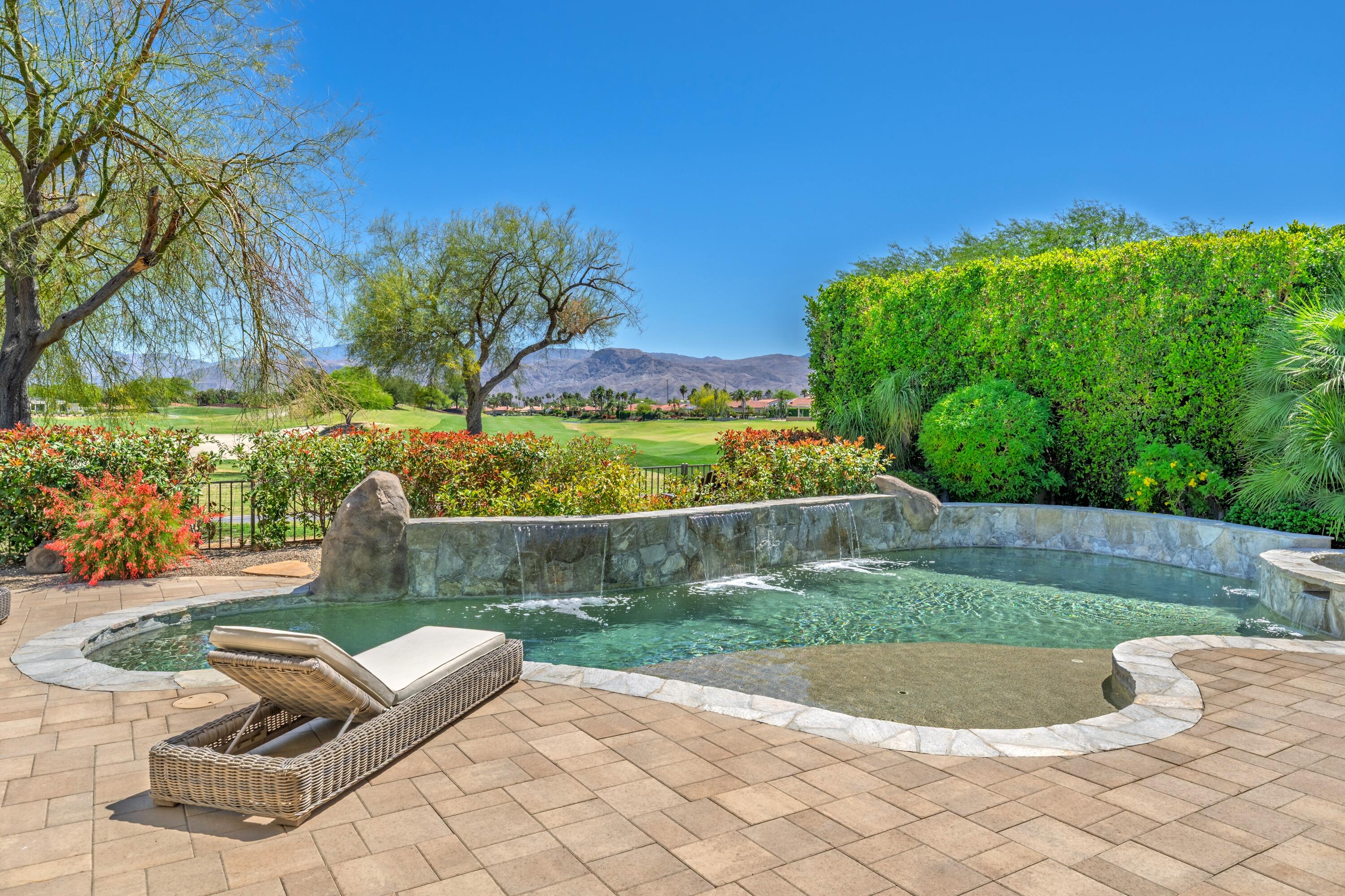 Single Family Residence, 306 Loch Lomond rd, Rancho Mirage, CA 92270 - 1