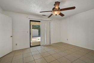 Single Family Residence, 9641 Siwanoy dr, Desert Hot Springs, CA 92240 - 7