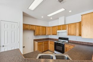 Single Family Residence, 13805 Hidalgo st, Desert Hot Springs, CA 92240 - 15