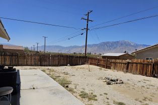 Single Family Residence, 15515 Avenida Mirola, Desert Hot Springs, CA 92240 - 11