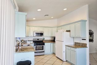 Single Family Residence, 15515 Avenida Mirola, Desert Hot Springs, CA 92240 - 8