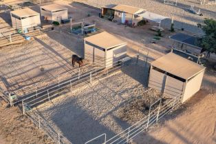 Single Family Residence, 4782 Sleeping Indian rd, Fallbrook, CA 92028 - 37