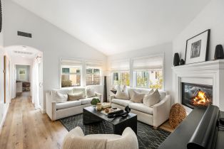 Condominium, 618 Iris Avenue, Corona Del Mar, CA  Corona Del Mar, CA 92625