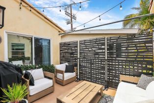 Condominium, 618 Iris ave, Corona Del Mar, CA 92625 - 7