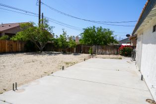 Single Family Residence, 15500 Avenida Rambla, Desert Hot Springs, CA 92240 - 17