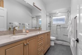 Single Family Residence, 2117 Miramar dr, Newport Beach, CA 92661 - 34