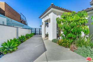 , 10901 TERRYVIEW dr, Studio City, CA 91604 - 3