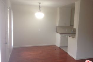 , 933 19TH st, Santa Monica, CA 90403 - 6