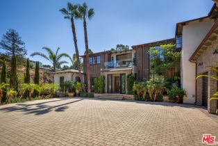 Single Family Residence, 1105 Rivas Canyon rd, Pacific Palisades, CA 90272 - 3
