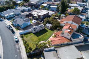 ,  Monmouth dr, Ventura, CA 93001 - 7