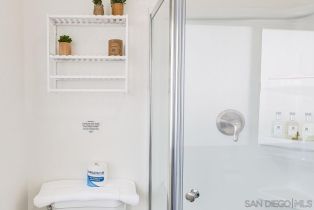 , 2210 Edinburg, Cardiff By The Sea, CA 92007 - 12