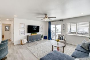 , 2210 Edinburg, Cardiff By The Sea, CA 92007 - 5