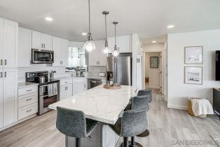 , 2210 Edinburg, Cardiff By The Sea, CA 92007 - 7