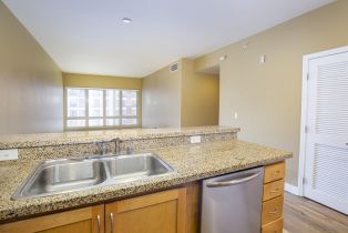 , 450 J st, San Diego, CA 92101 - 11