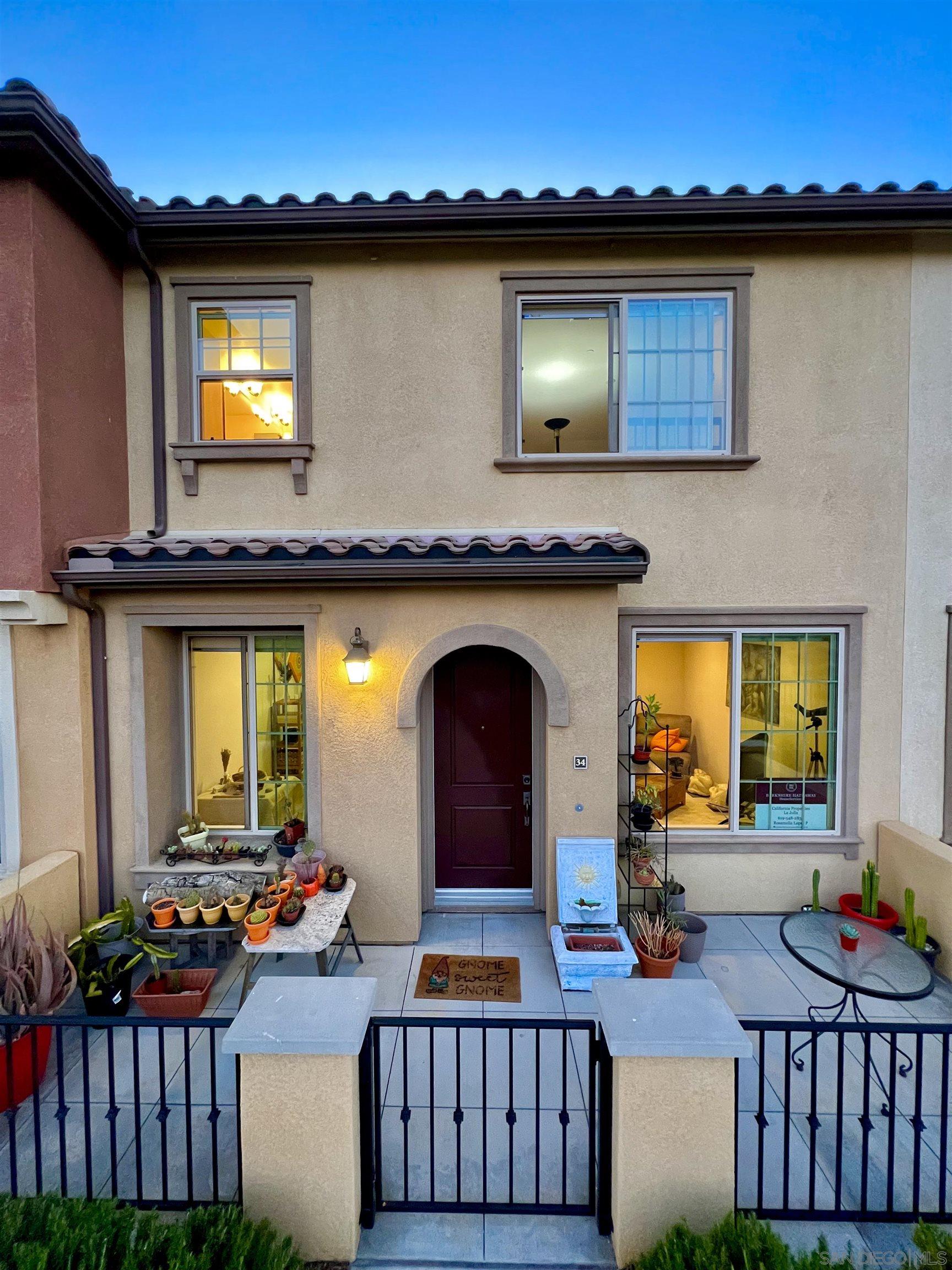 Condominium, 1775 Saltaire pl, San Diego, CA 92154 - 1