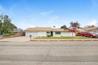 Single Family Residence, 3934 Russ CT, Simi Valley, CA  Simi Valley, CA 93063