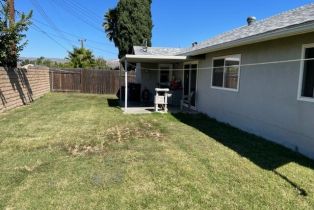 Single Family Residence, 1333 Currant ave, Simi Valley, CA 93065 - 15
