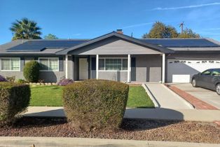 Single Family Residence, 109 Triangle ST, Thousand Oaks, CA  Thousand Oaks, CA 91360