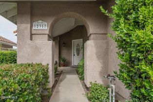 Single Family Residence, 12317 Willow Hill dr, Moorpark, CA 93021 - 4