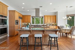 Single Family Residence, 196 Lake Sherwood dr, Lake Sherwood, CA 91361 - 9