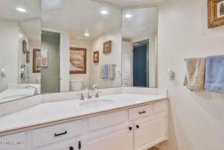 Condominium, 388 Country Club dr, Simi Valley, CA 93065 - 14