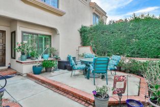 Condominium, 388 Country Club dr, Simi Valley, CA 93065 - 5